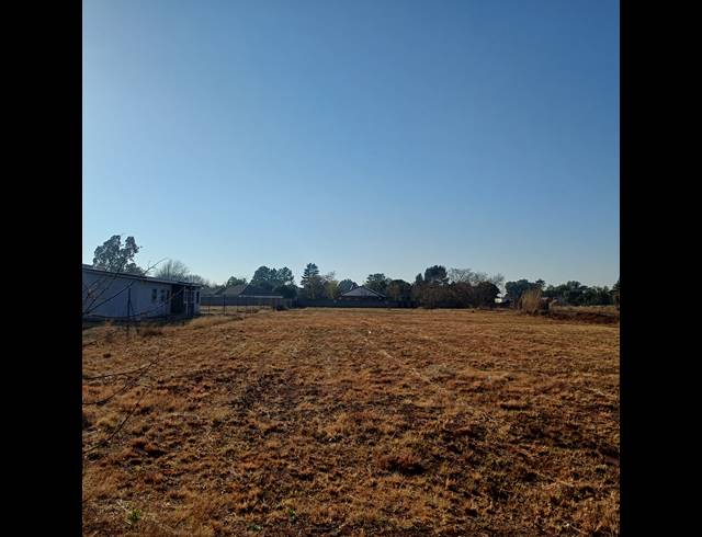 4,064M² VACANT LAND FOR SALE IN HENLEY ON KLIP